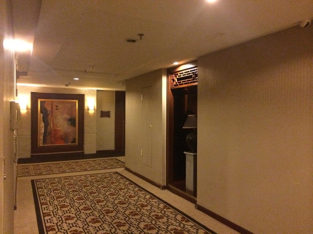 Highton Hotel Şanghay Dış mekan fotoğraf